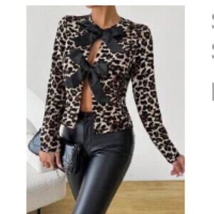 New! Chic LS Leopard Print Bow Tie Front Cardigan Top - M/L (8-10)